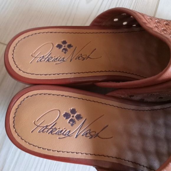 Patricia Nash Lorena Clogs - Picture 5 of 6